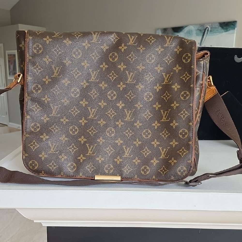 Louis Vuitton Monogram Messenger Bag in Brown and Gold-Tone